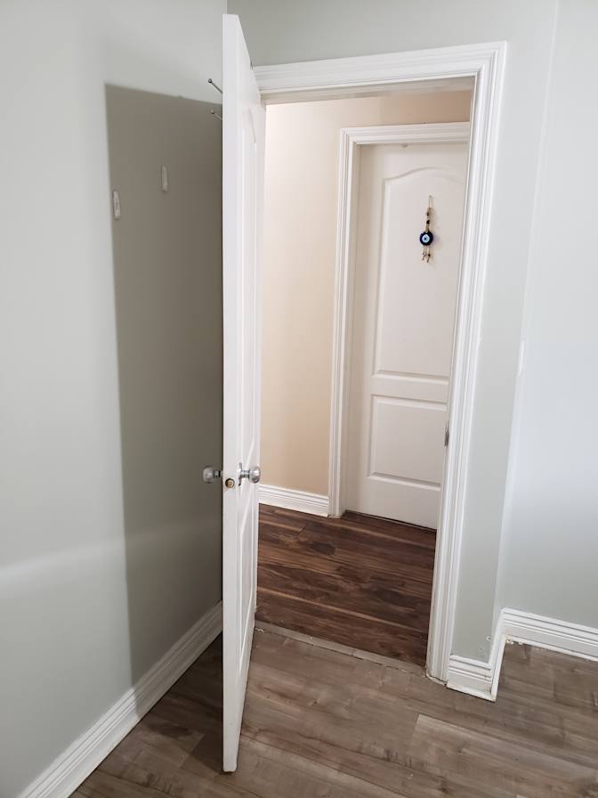 Veronica Choudhary's room