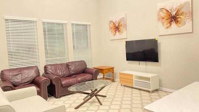 Anoop Gupta's room