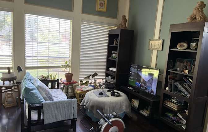 Carolyn's room