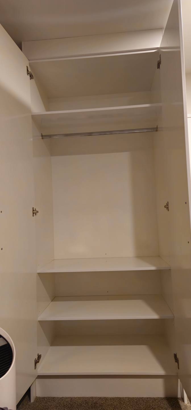 Ali's room