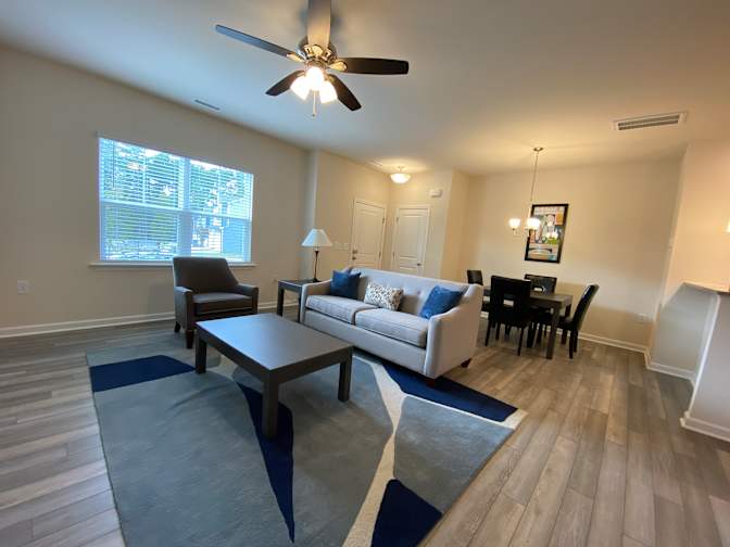 Alcove Rooms's room