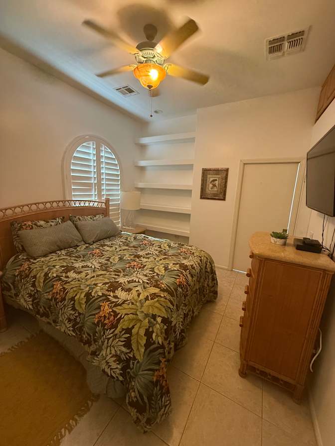 Octavio Castilleja's room