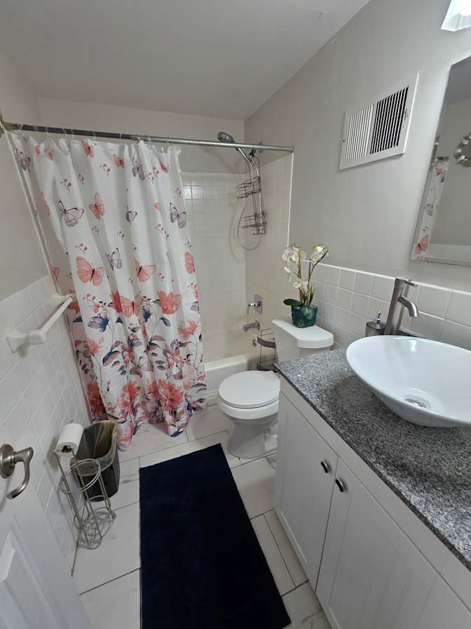 CL&C Property Management and Consulting's room