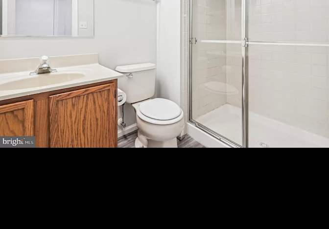 Vsrentals's room