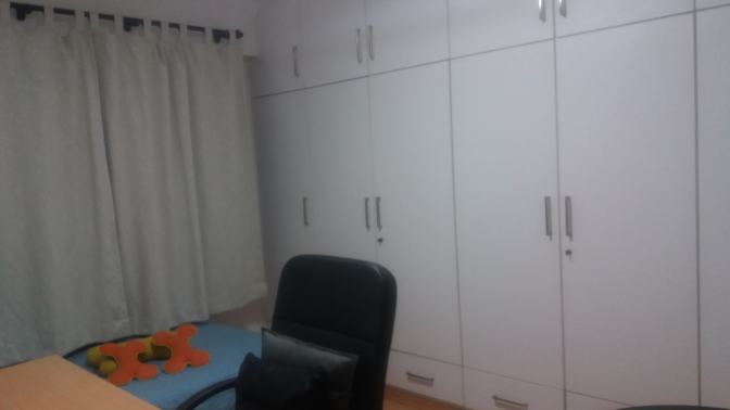 B L's room