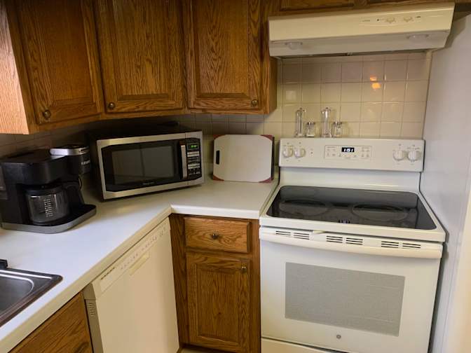 Appleton Fully Furnished House Share's room