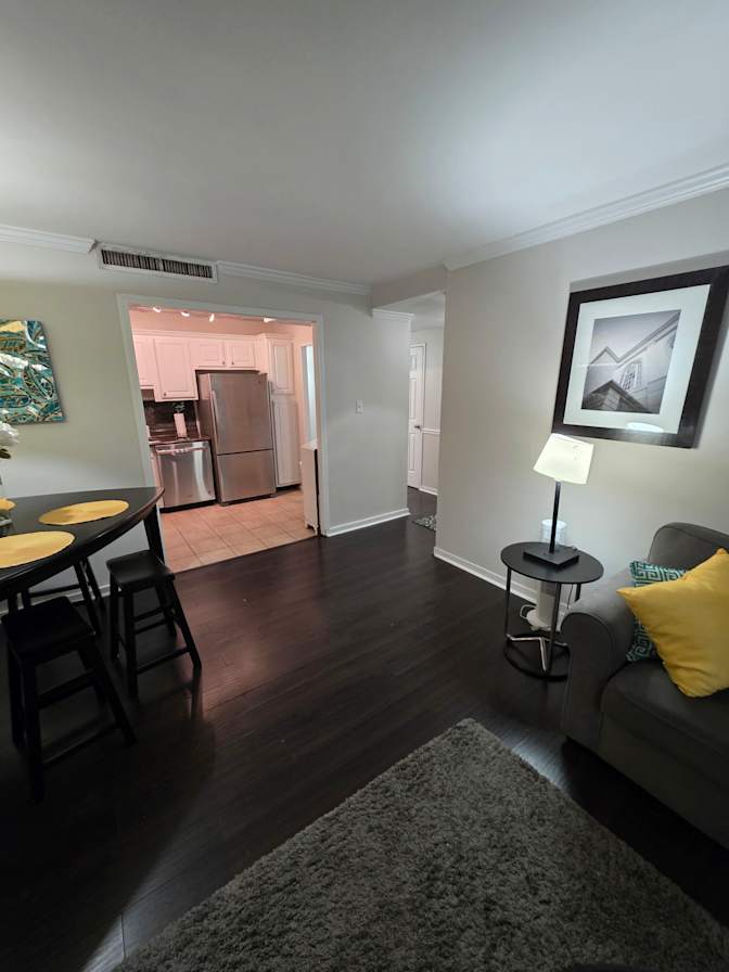 CL&C Property Management and Consulting's room