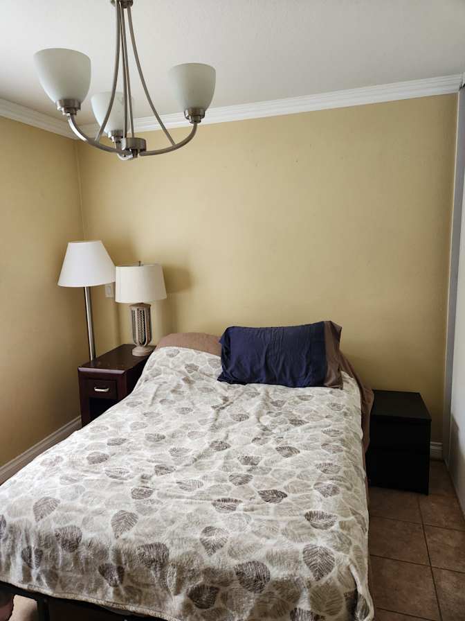 Luciano's room