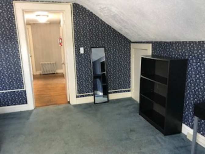 Craig's room