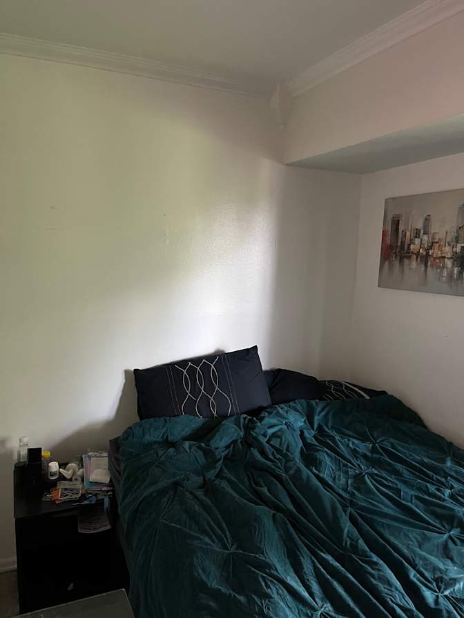 Milos's room
