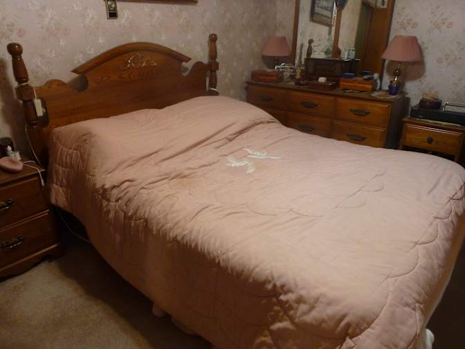 Frank DeBeer's room