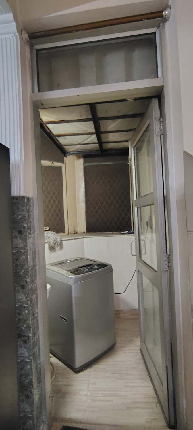 Geetanjali's room