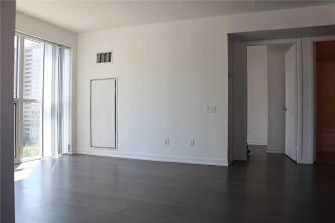 Eddie's room