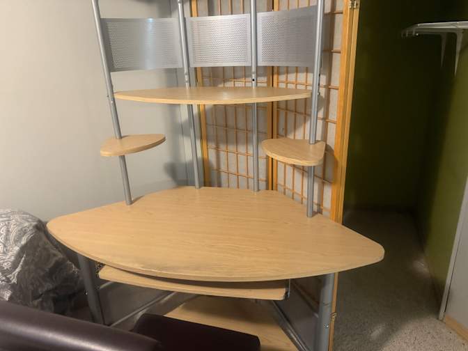 Anita  goorcharan's room