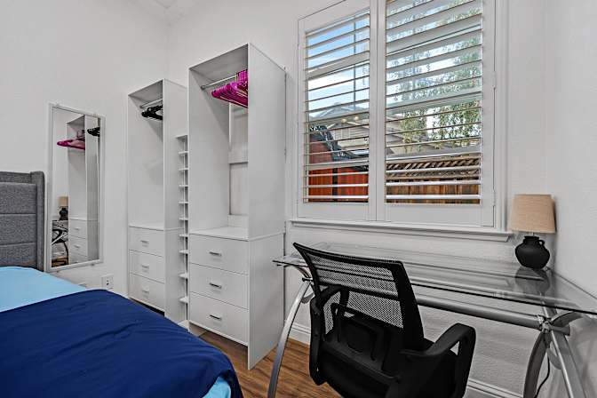 Steve's room
