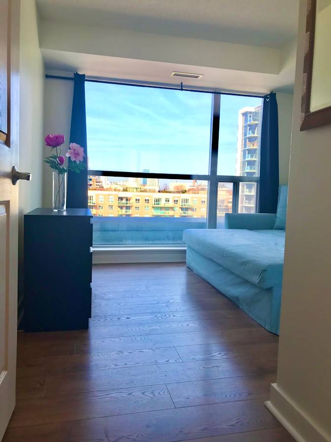 Suzanne's room