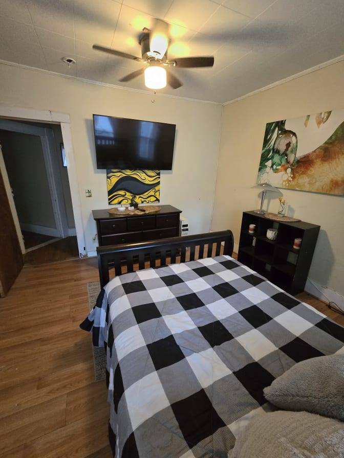 COREY's room