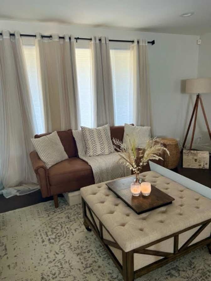 Liz's room