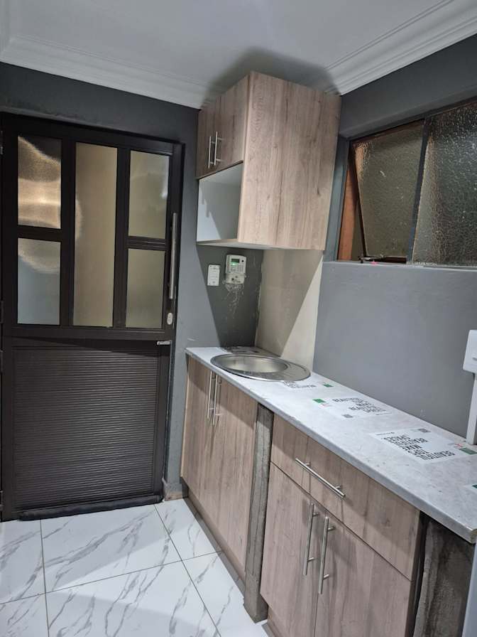 Xolani Mjiyako's room