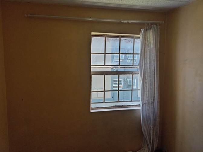 LEBUSA's room