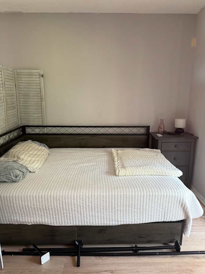 Gina's room