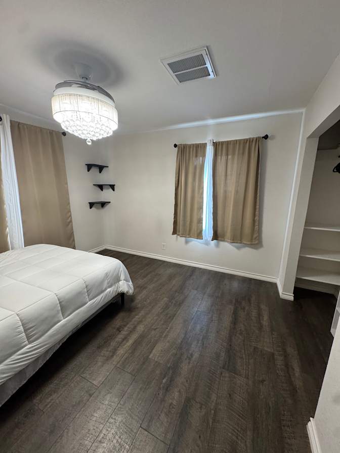 Justin Lomakin's room