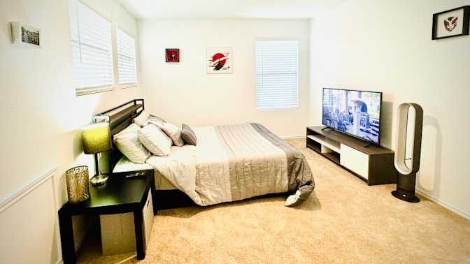 Jose Romero's room