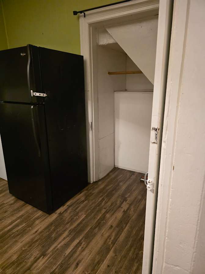 Jackalene Velasquez's room