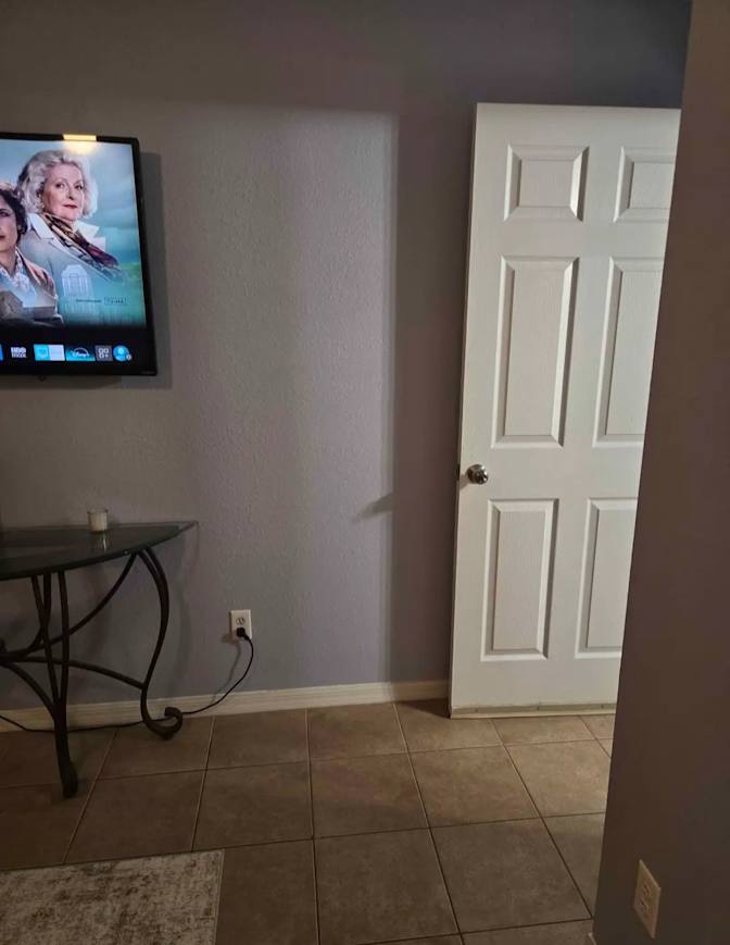 Craig's room