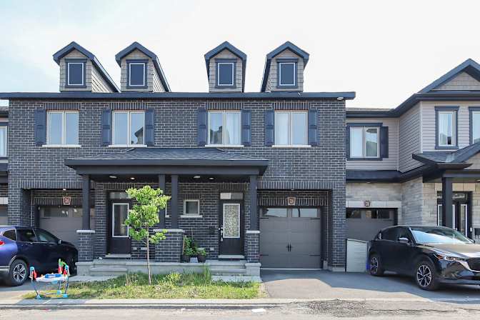Rent In Ottawa Property Management Inc's room
