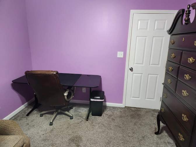 Steve's room