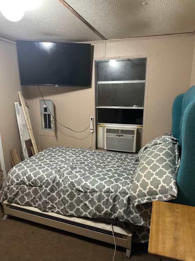 Orlando's room