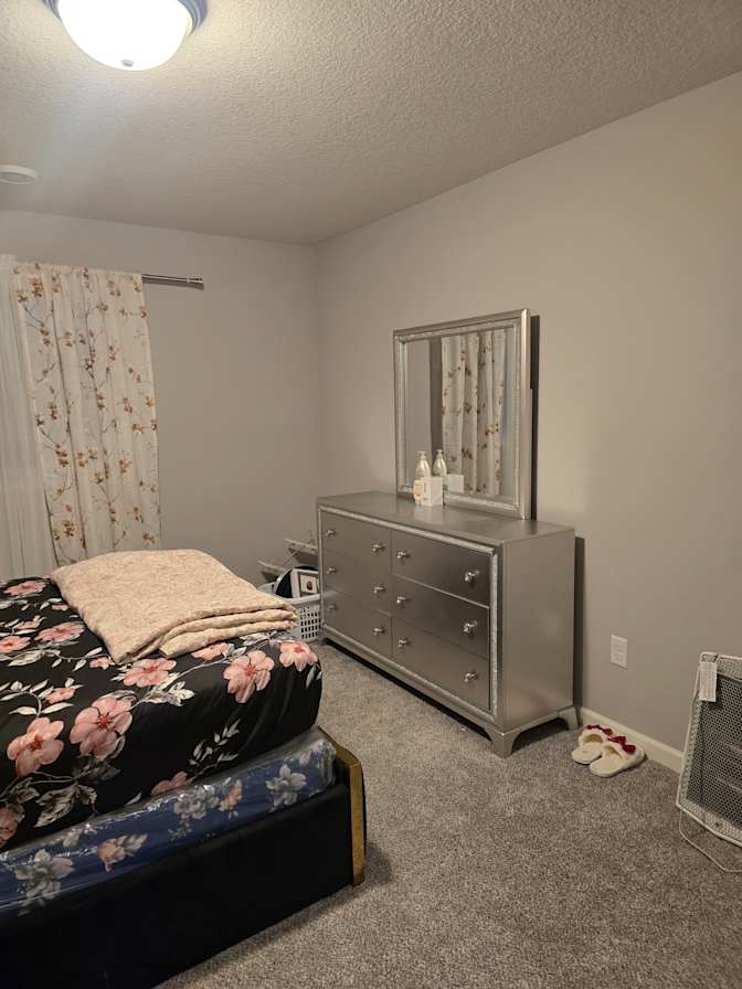 Massa Harris's room