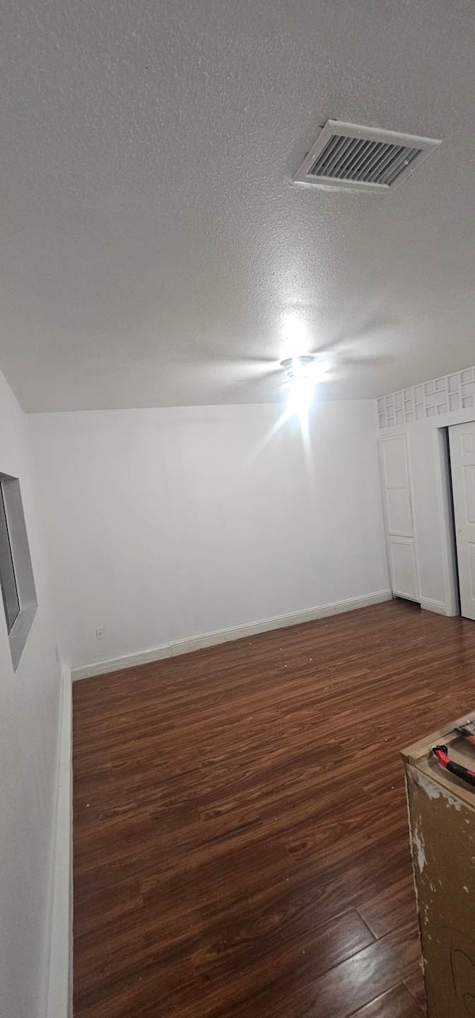 Annette's room