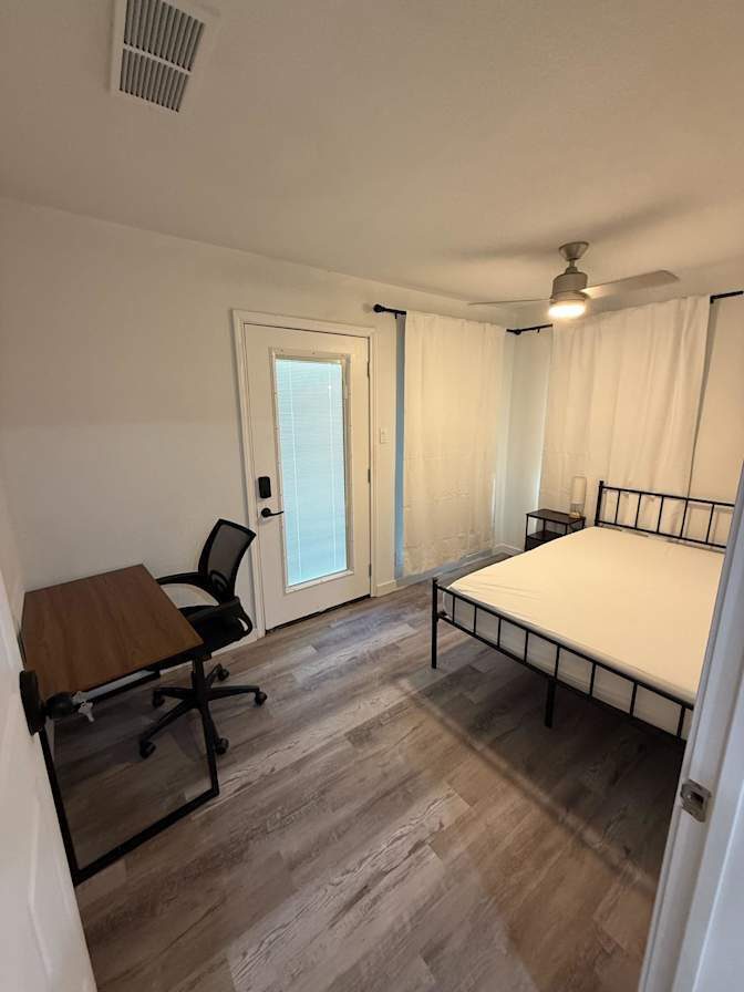 PadSplit's room