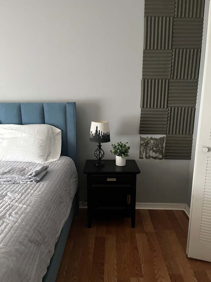 Debra Thomas's room