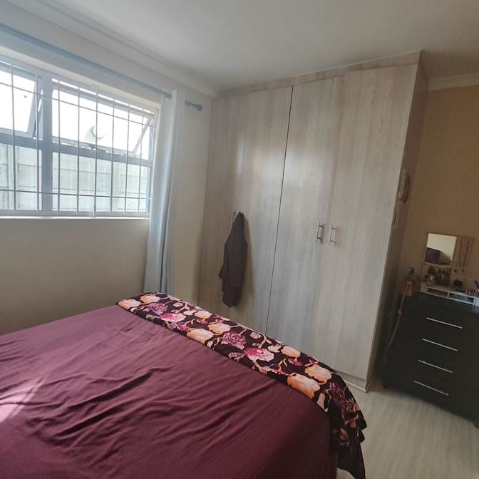 Aydon's room