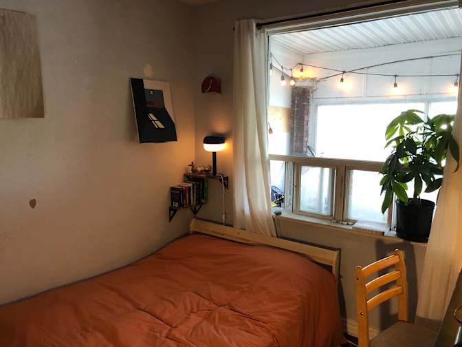 Vincent Molumby's room