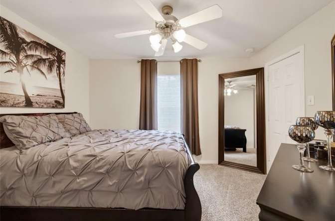 Vanesa's room