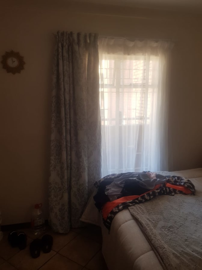 Dipuo's room
