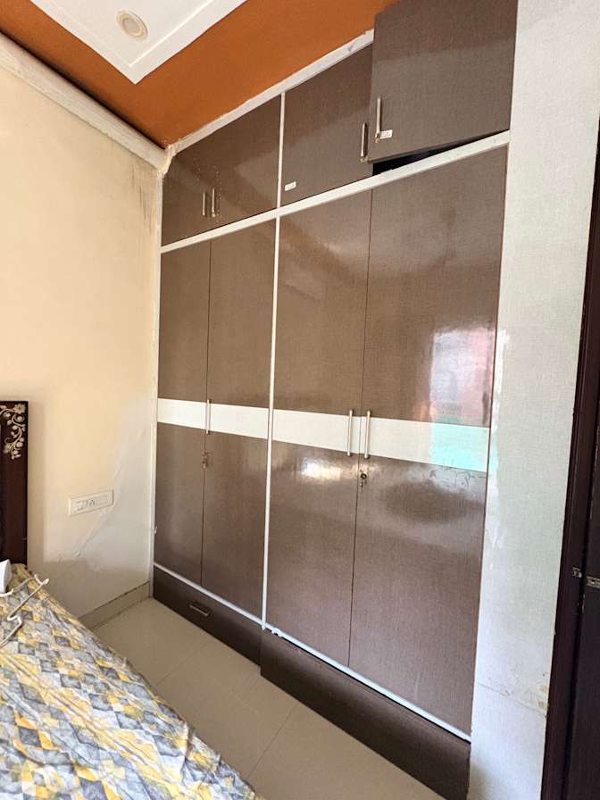 Praditi's room