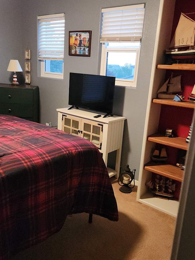 Steve's room
