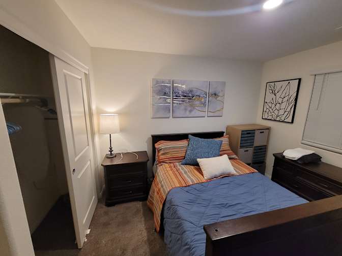 André's room
