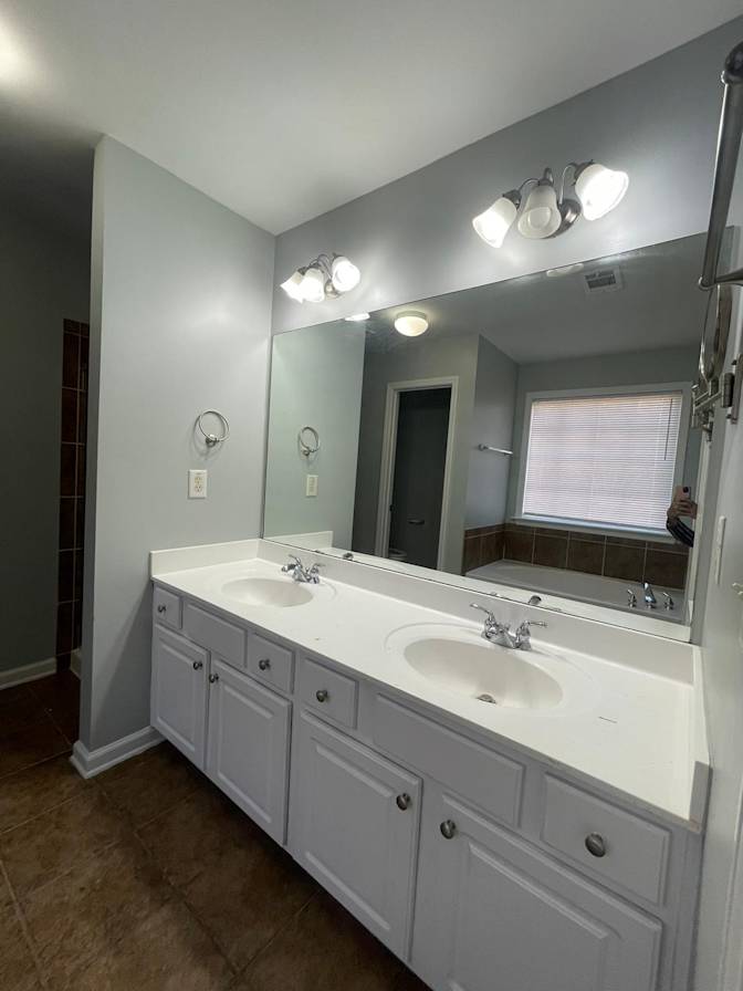 Alcove Rooms's room