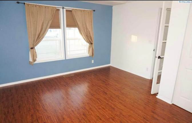 Vale's room