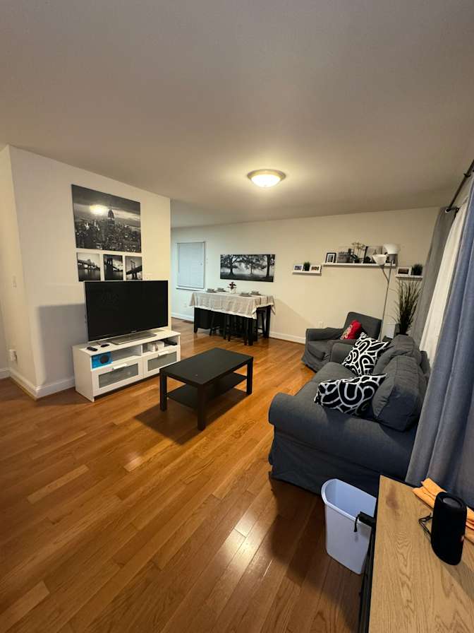 Erick's room