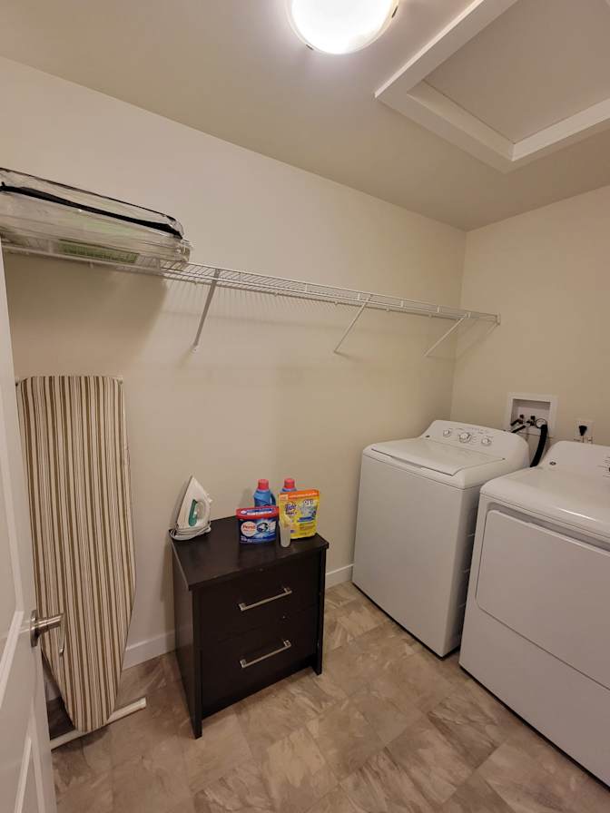 Mokun's room