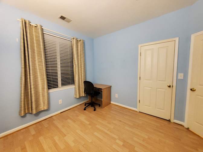 Lin's room