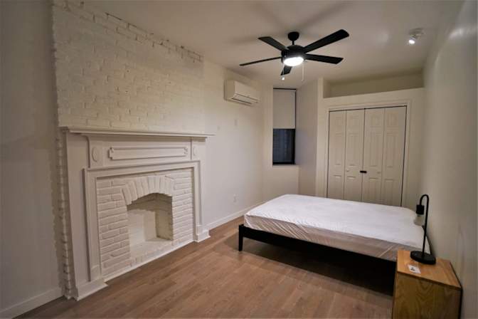 Liza's room