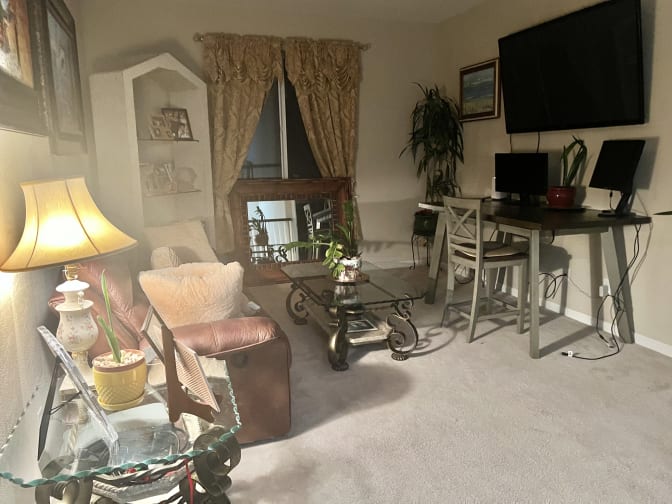 Monette's room